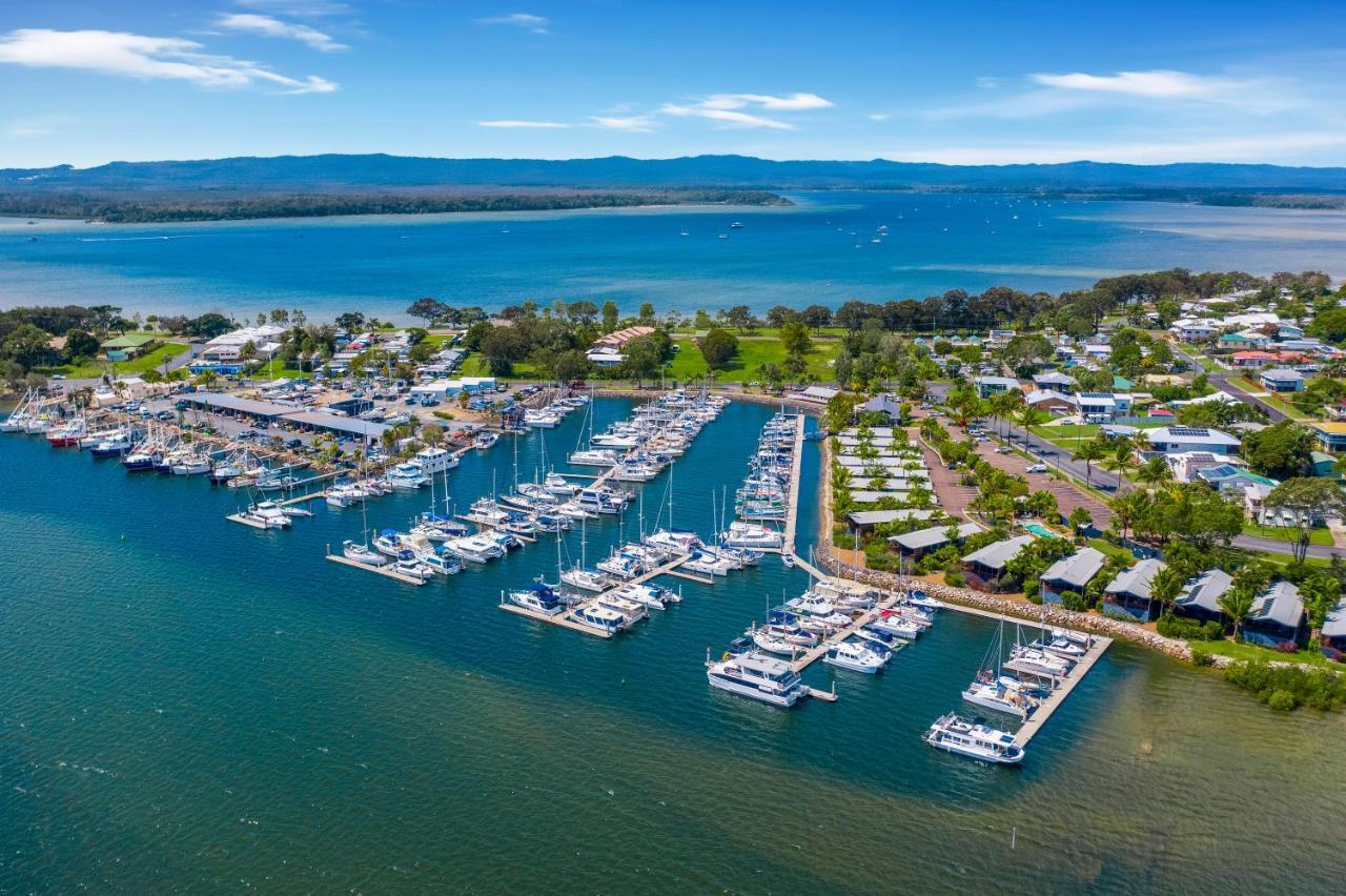 Tin Can Bay Marina Villas Exteriér fotografie