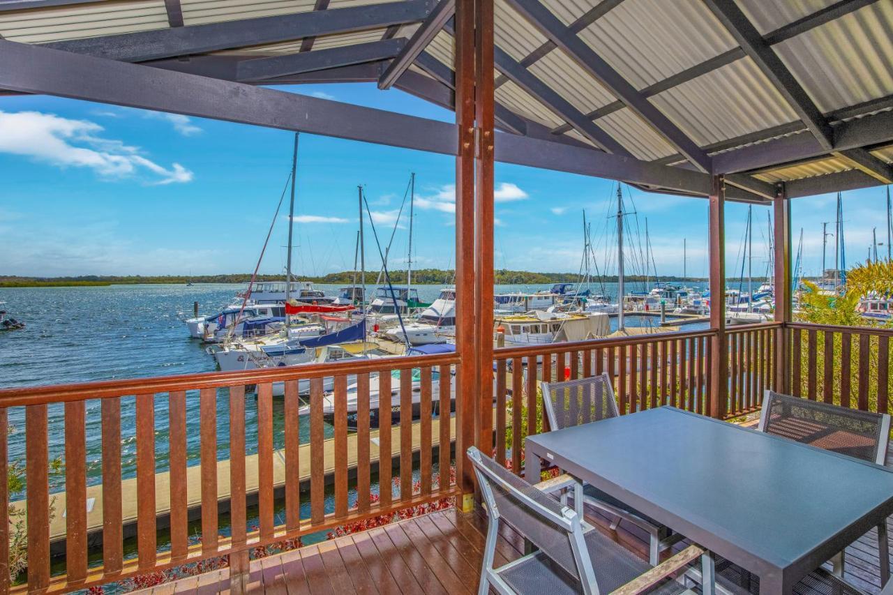 Tin Can Bay Marina Villas Exteriér fotografie